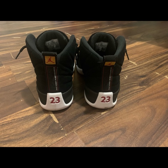 Jordan 12 Reverse Taxi. Size 8